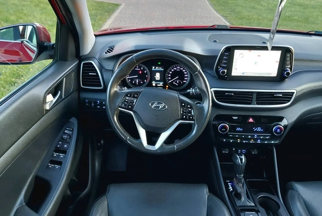 Hyundai Tucson cena 93800 przebieg: 120000, rok produkcji 2019 z Dobrzyca małe 631
